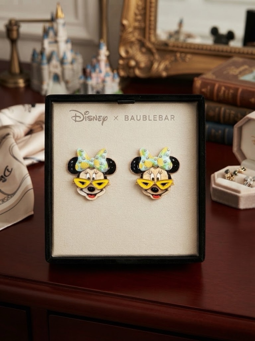 Disney x BaubleBar Minnie Mouse Statement Stud Earrings NIB / NWT